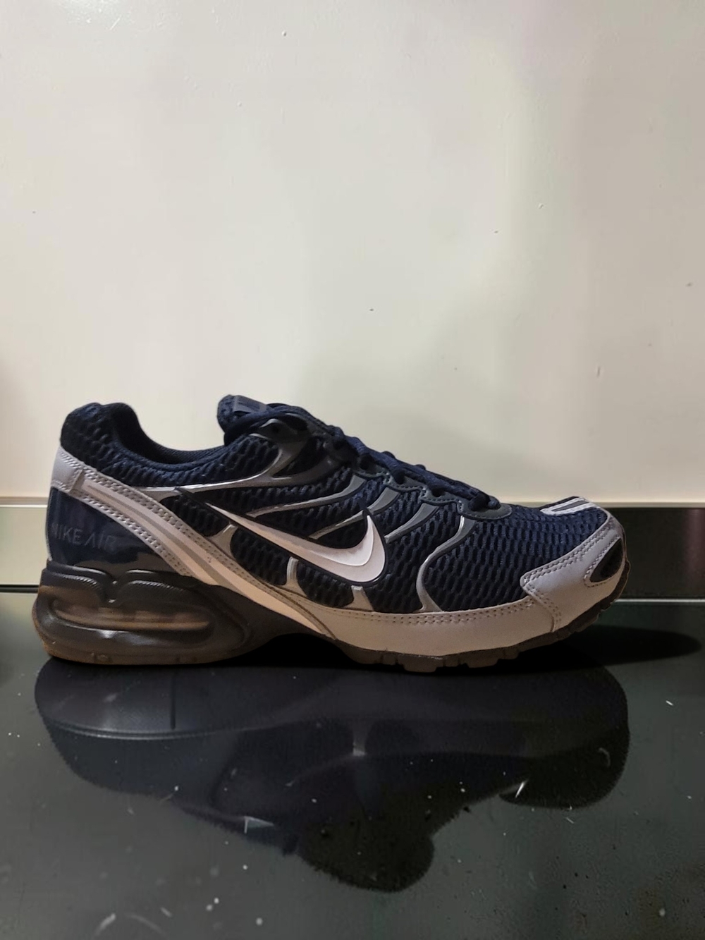 Nike Navy and Gray Air Max Mesh Runner